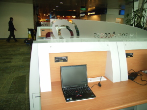 「Laptop Access」の様子